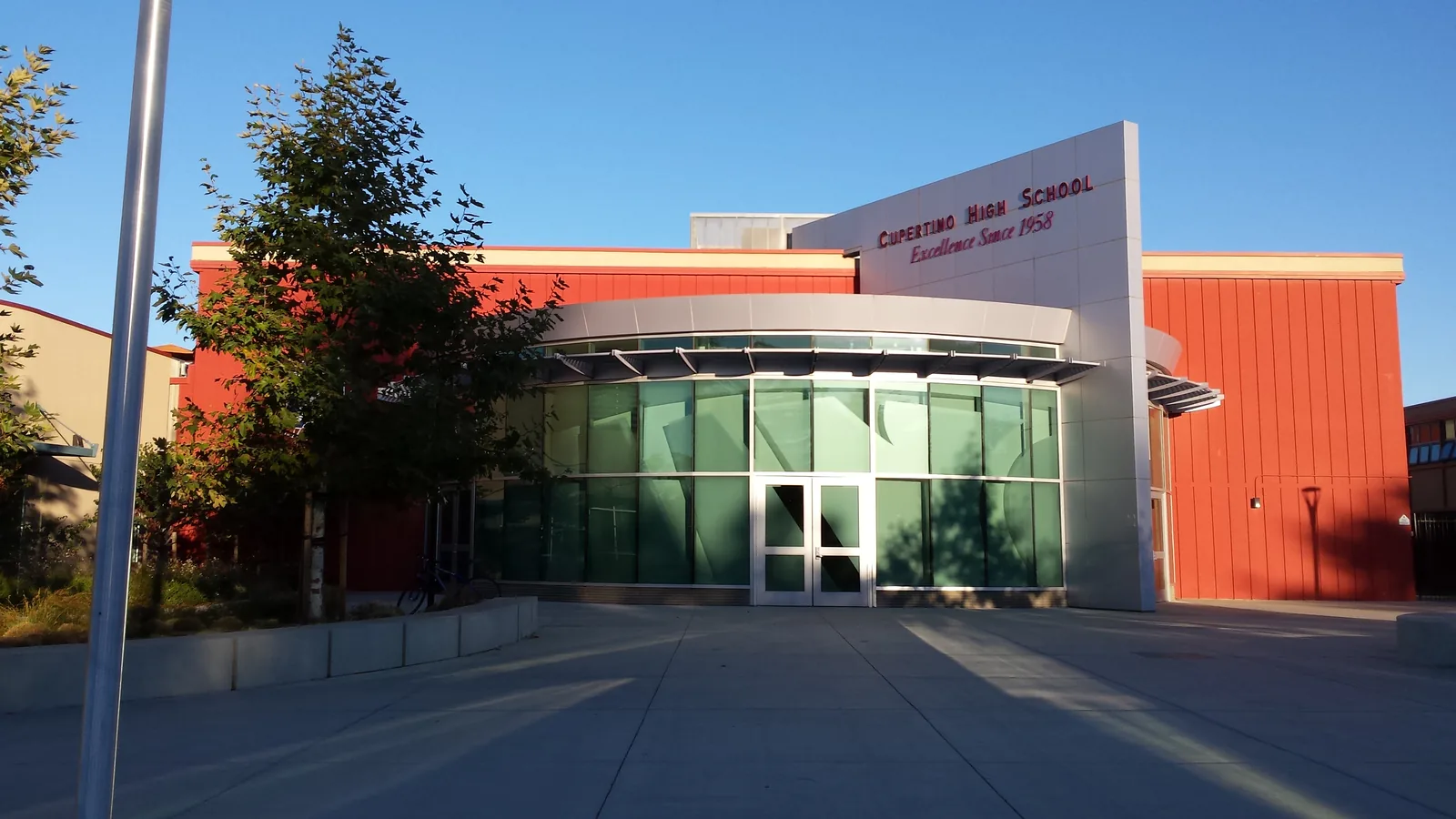 en:Cupertino High School in en: Cupertino, California