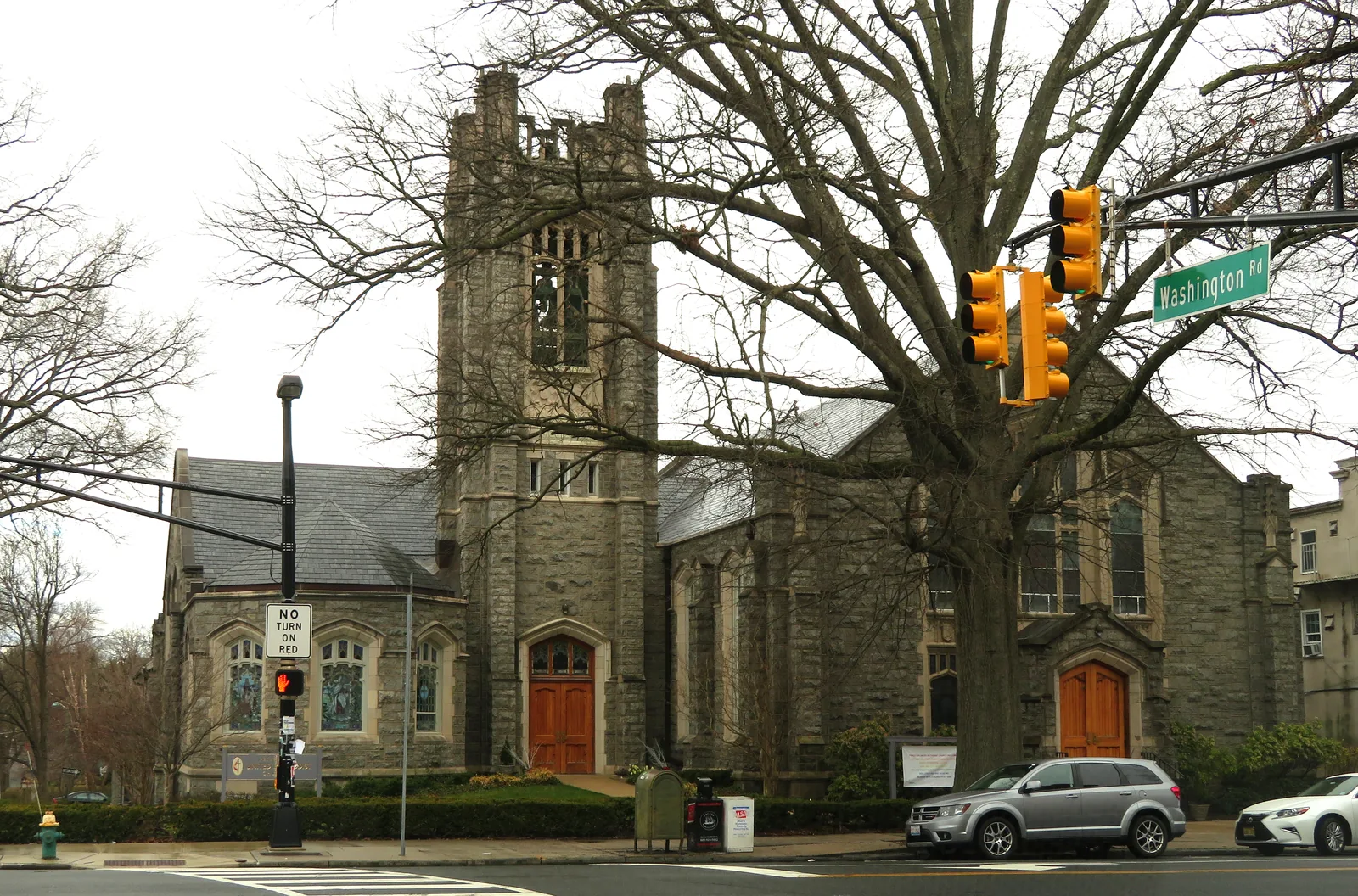 Princeton is a municipality with a borough form of government in Mercer County, New Jersey, United States, that was established in its current form on January 1, 2013, through the consolidation of the now-defunct Borough of Princeton and Princeton Township. As of the 2010 United States Census, the municipality's population was 28,572, reflecting the former township's population of 16,265, along with the 12,307 in the former borough.
Princeton was founded before the American Revolutionary War. It