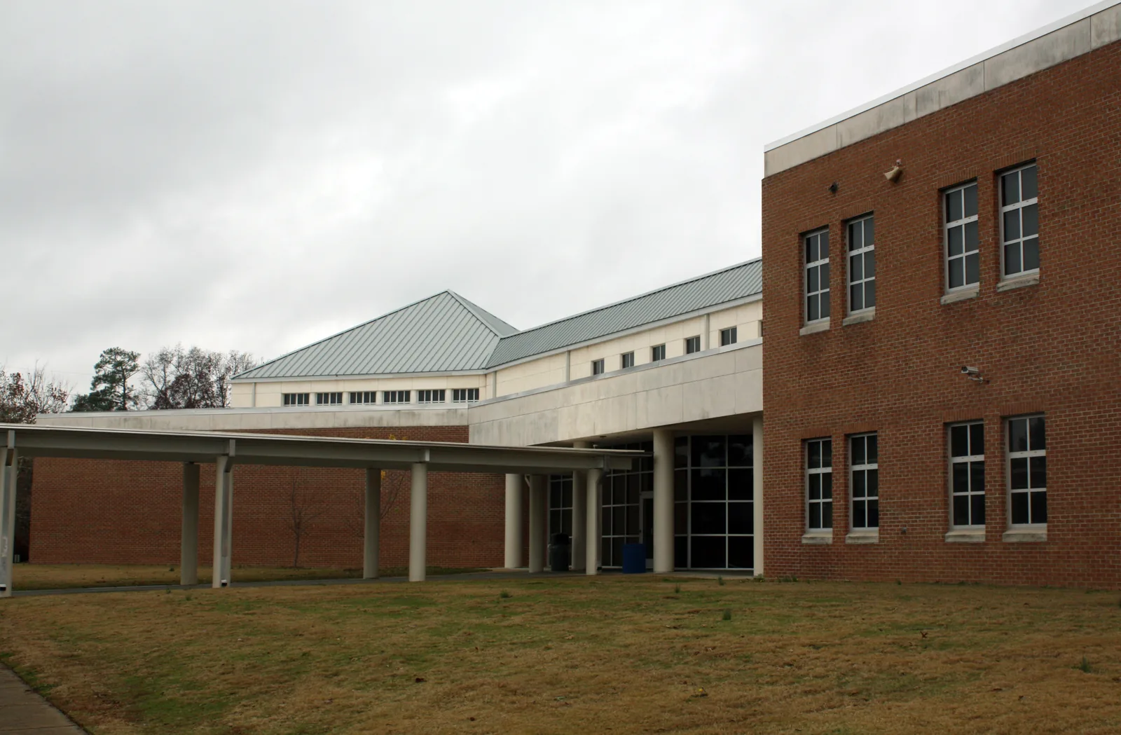 Entry of 800 building on the campus of Auburn High School located in Auburn, Alabama