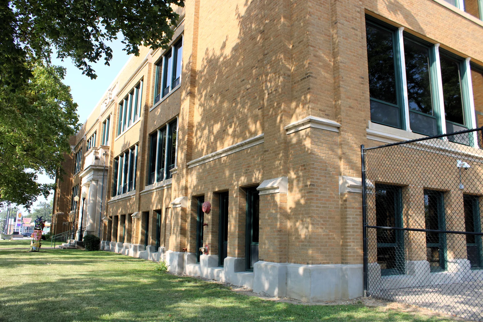 The former J.B. Young Intermediate School between Harrison and Main Streets in Davenport, Iowa. The Davenport Community School District uses it for their offices and other educational needs.