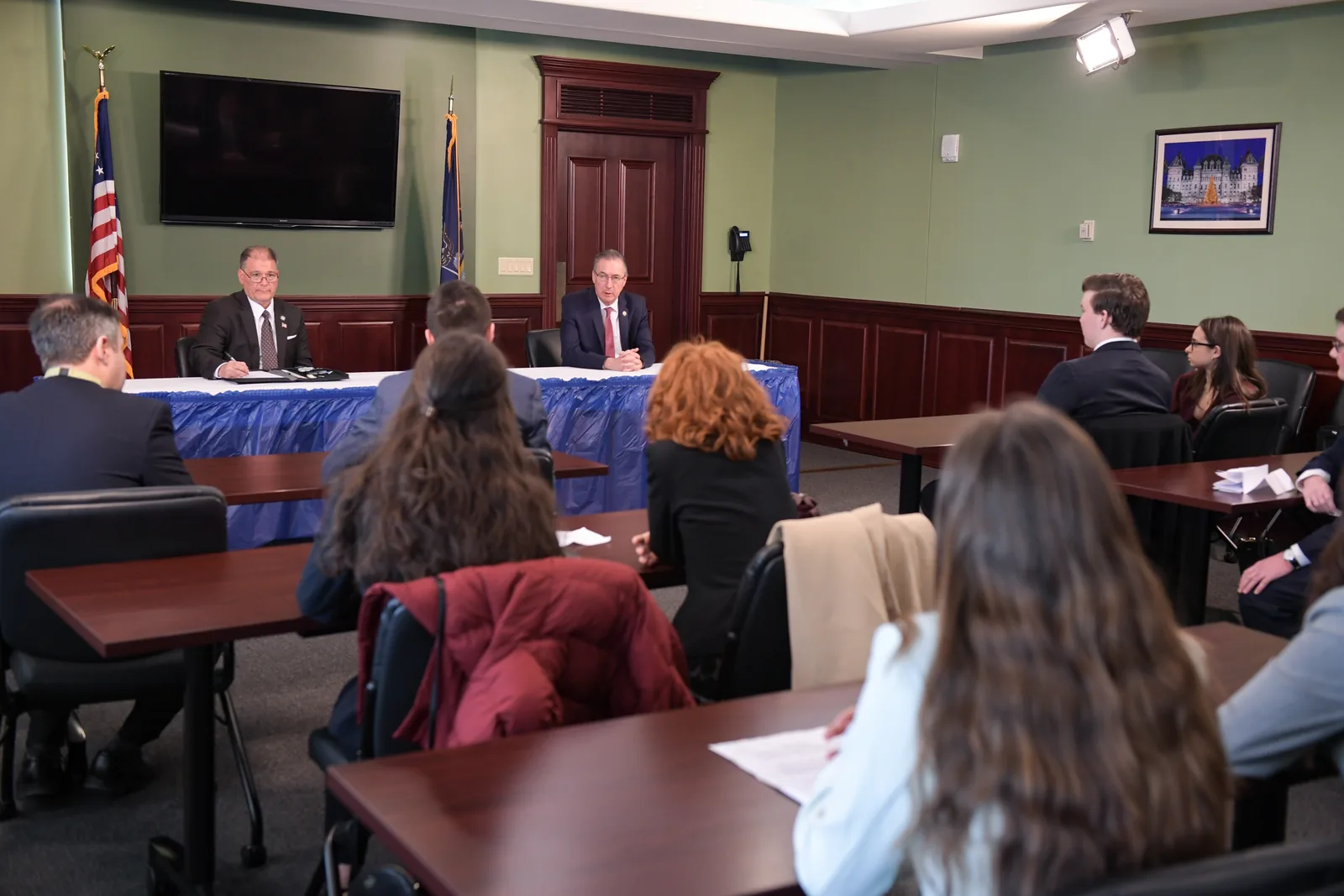 meet with the Commack High School Legislative Advocacy Committee from Long Island.
Legislative Office Building, Albany NY
Photo courtesy of NYS Senate Media Services